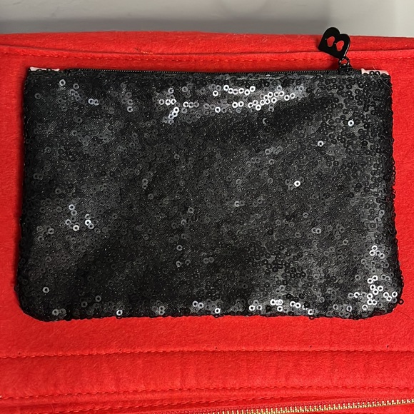 Betty Boop make up bag, multi use bag - Picture 2 of 4